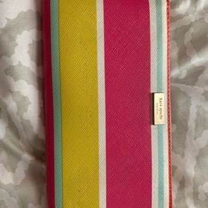 Kate side wallet